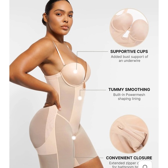 AirSlim Deep Plunge Butt-Lifting Bodysuit - Picture 1 of 1